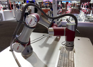 顯揚科技亮相央視直播間